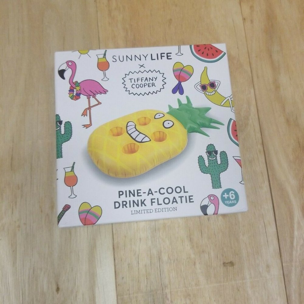 Sunnylife x Tiffany Cooper Pine - A - Cool Drink